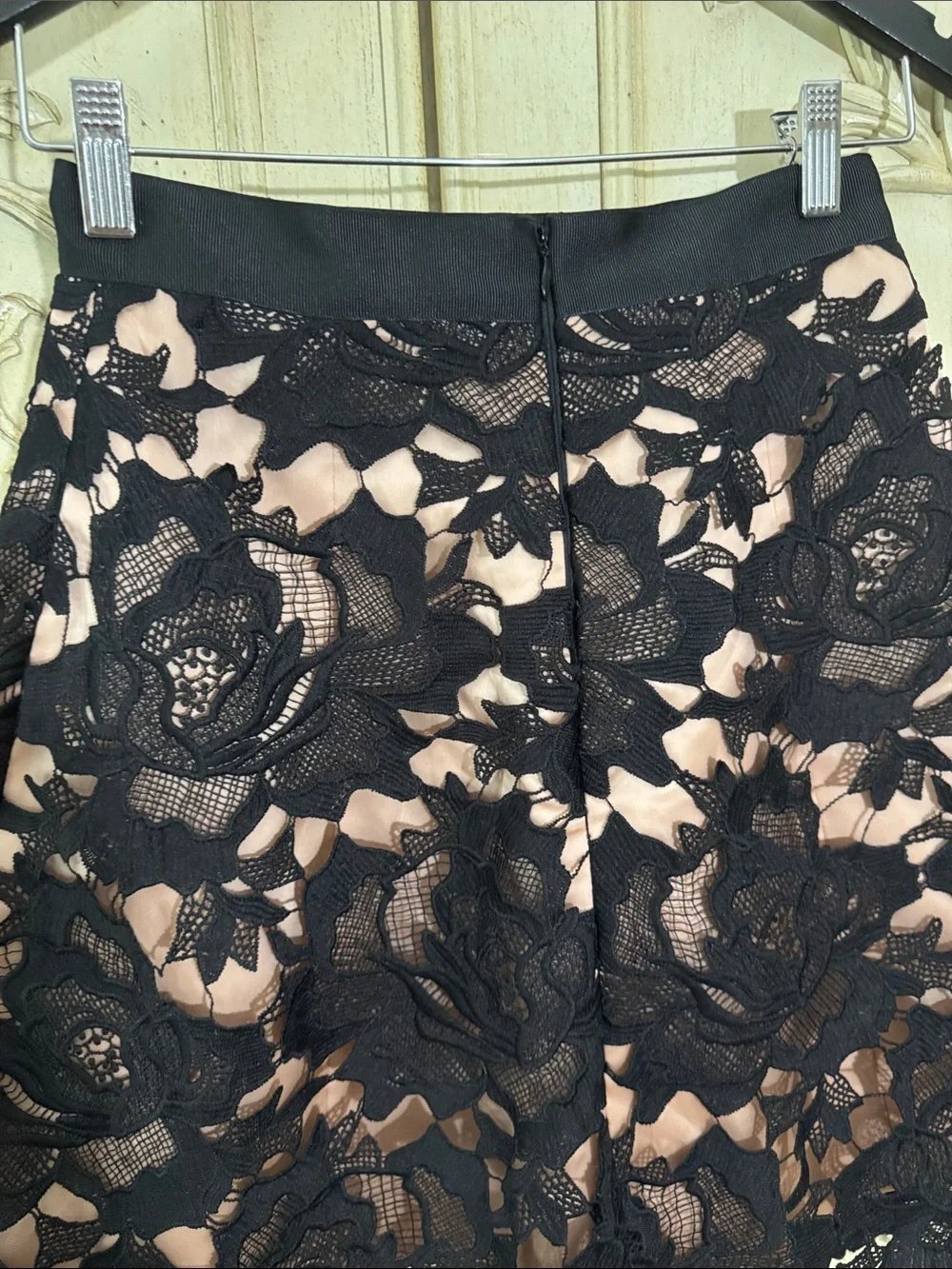 Alexis Black Lace Overlay Skater Skirt with Blush Underlay Size Small